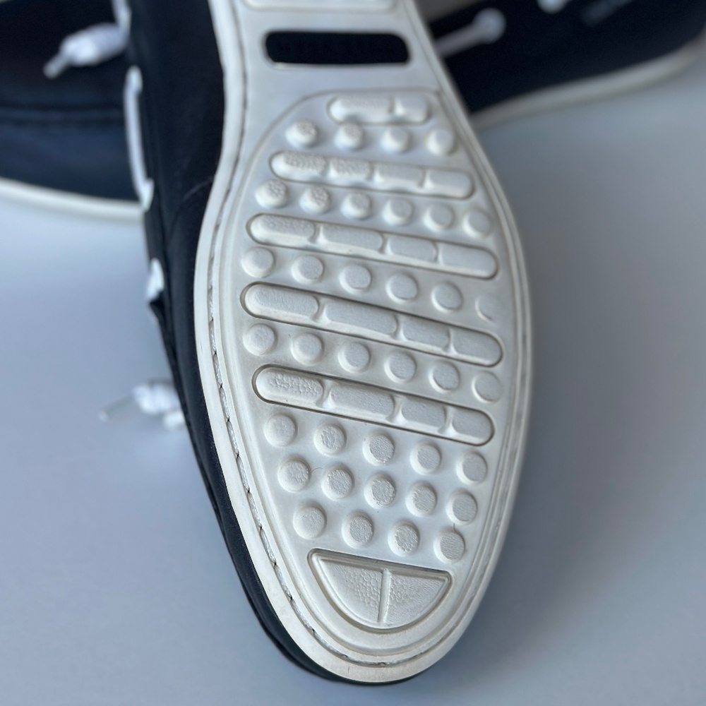 Cole Haan Grand OS Boat Shoes 9.5W  Navy Leather Studded Heel - Picture 11 of 16